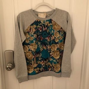 nice gold floral sweatshirt!